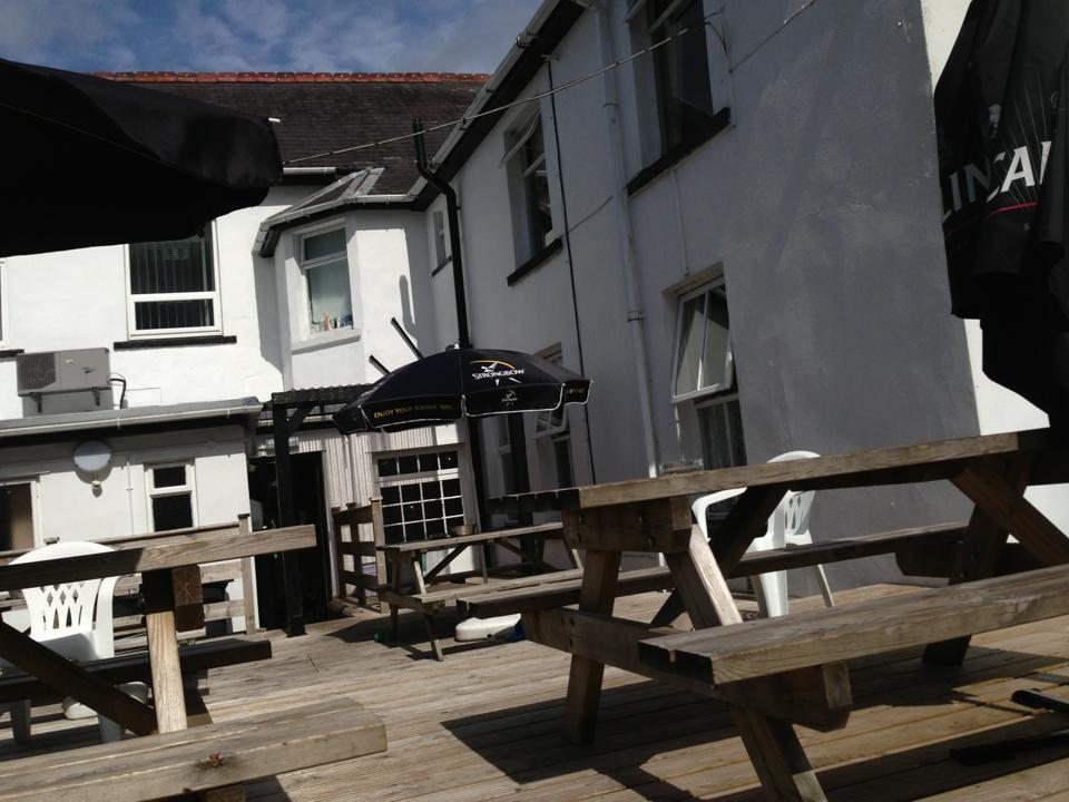 Coach & Horses Bed & Breakfast Tredegar Exterior photo